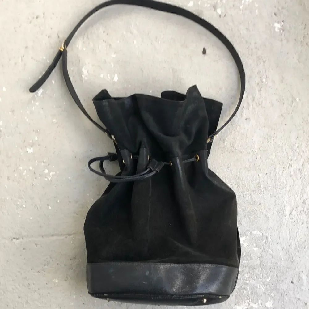 Vintage Gucci Suede draw string
